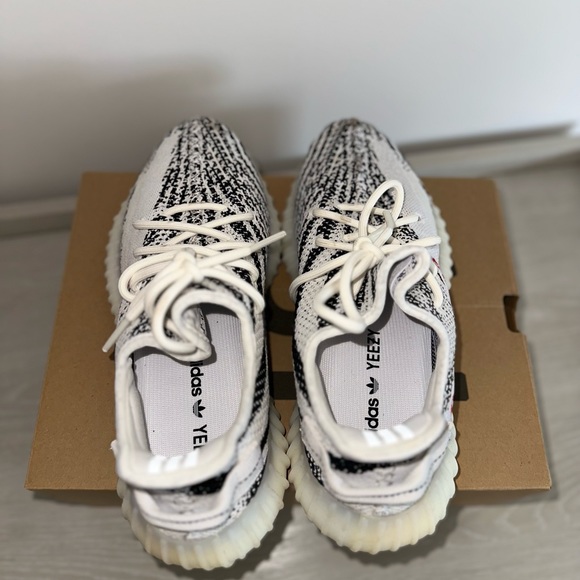 Adidas Yeezy boost 350 V2 zebra - Picture 3 of 3